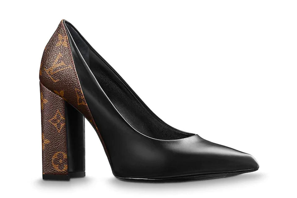 louis vuitton, matchmake pumps, heels, black, logo heels, ouis Vuitton Matchmake pump, louis vuitton pumps, block heel pumps, pointy black pumps, black leather pumps, louis vuitton shoes