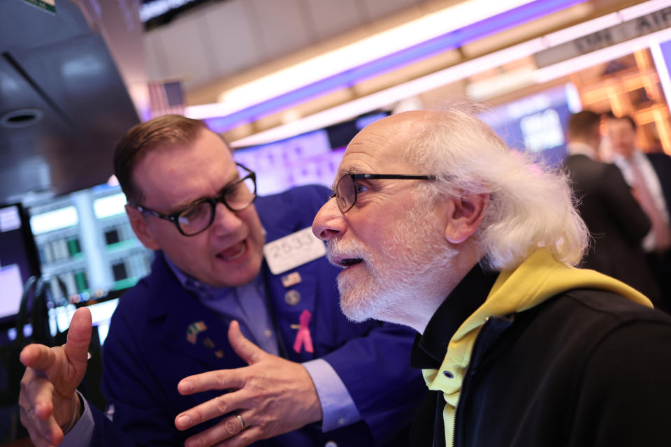 NEW YORK, NEW YORK - MAY 24: Traders work on the floor of the New York Stock Exchange during morning trading on May 24, 2024 in New York City. Stocks rose at the opening bell a day after the Dow Jones closed under 600 points, its worst session in more than a year. (Photo by Michael M. Santiago/Getty Images)