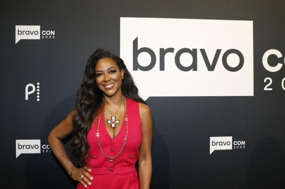 Kenya Moore and Marc Daly settle divorce amid RHOA Season 16.