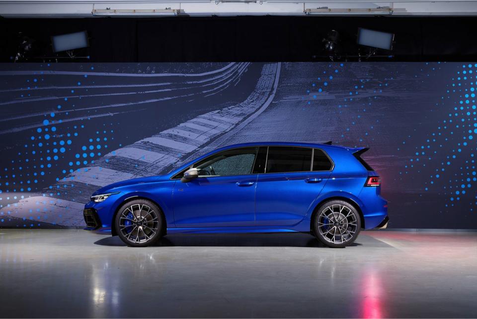 2025 vw golf r