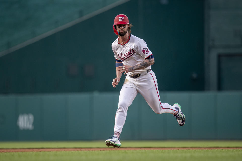 Washington Nationals outfielder Jesse Winker (6) 