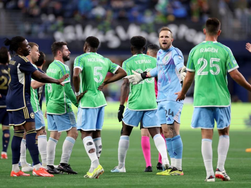 Key Sounders duo 'effectively suspended' after dressing room argument