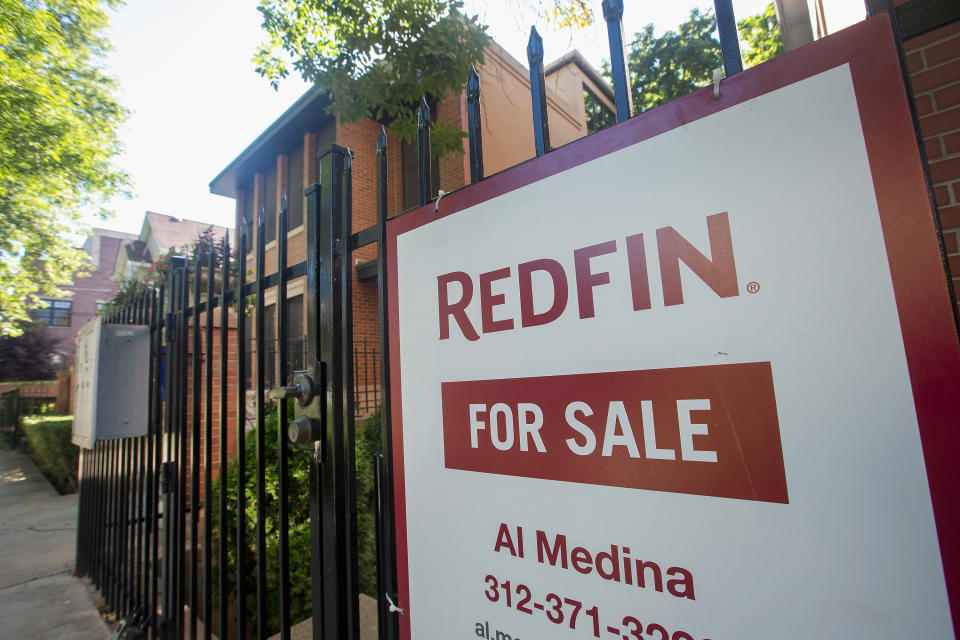 CHICAGO, IL - SEPTEMBER 21:  A home is offered for sale in the Bucktown neighborhood on September 21, 2015 in Chicago, Illinois. Sales of previously owned homes fell more than expected nationwide in August following three months of gains. The slump has been attributed to lack of inventory and rising home prices.   (Photo by Scott Olson/Getty Images)