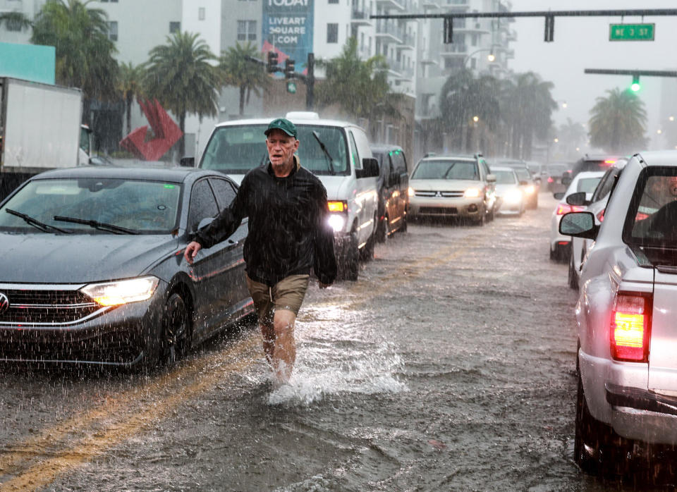 Image: Rain Storms Inundate Southern Florida (Joe Raedle / Getty Images)