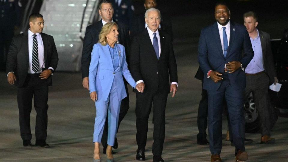 Joe Biden Jill Biden CNN Debate