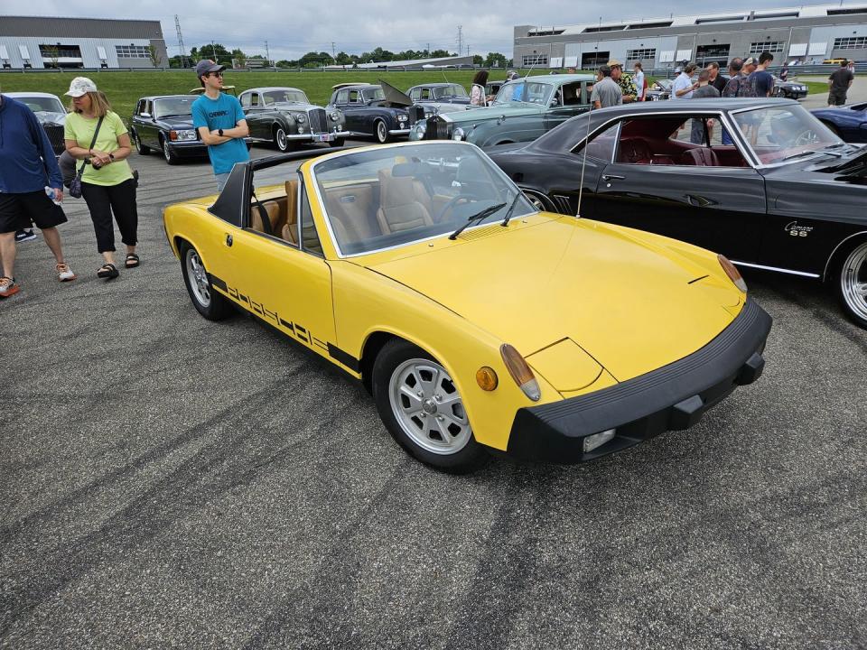 porsche 944 20 at m1 concourse vintage cars and coffee 2024