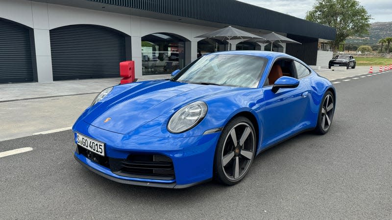 The spec on this base Carrera was perfect - Photo: Daniel Golson/Jalopnik