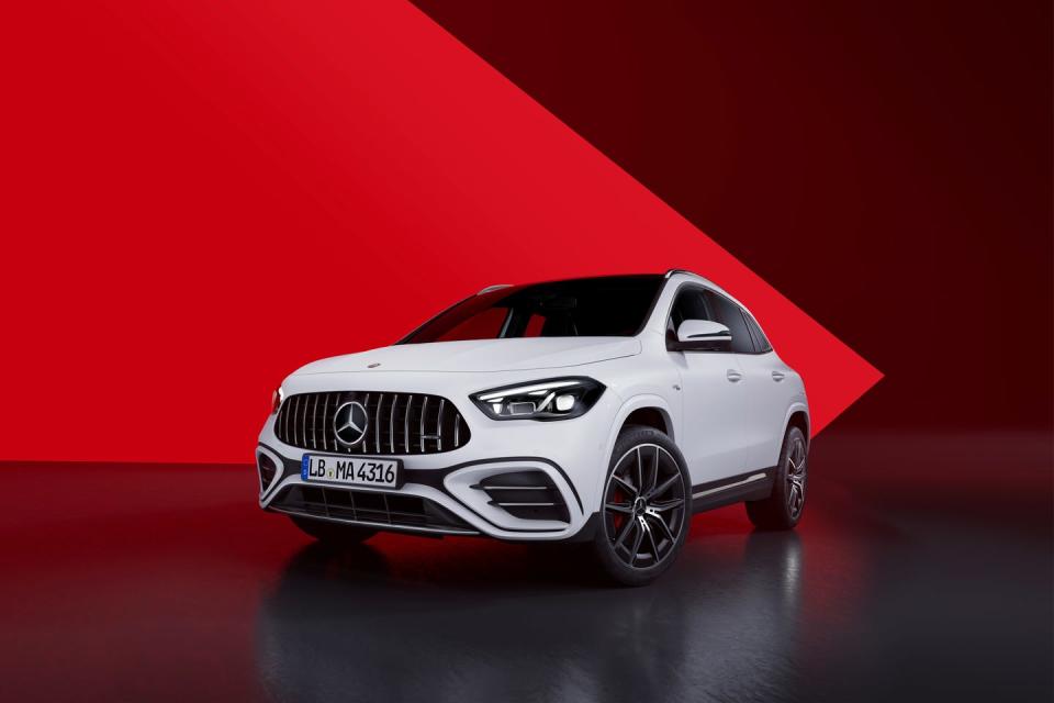 2024 mercedes amg gla 35 european model shown