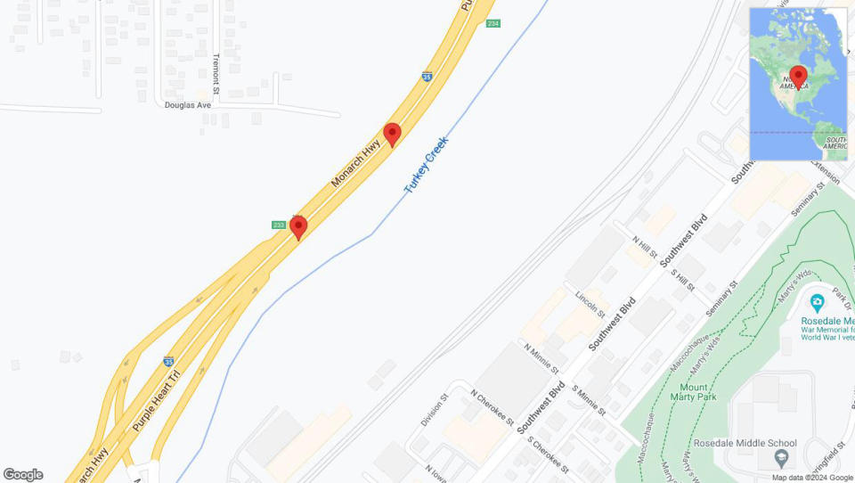 A detailed map that shows the affected road due to 'Warning: Crash on northbound I-35 in Kansas City' on July 25th at 6:50 p.m.