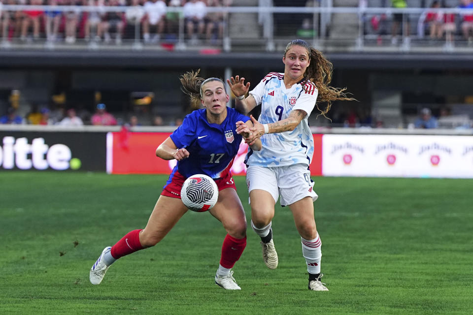 WASHINGTON, DC - JULY 16: Sam Coffey #17 of the United States battles with María Paula Salas #9 of Costa Rica in the first half during the international friendly at Audi Field on July 16, 2024 in Washington, DC. (Photo by Mitchell Leff/Getty Images)