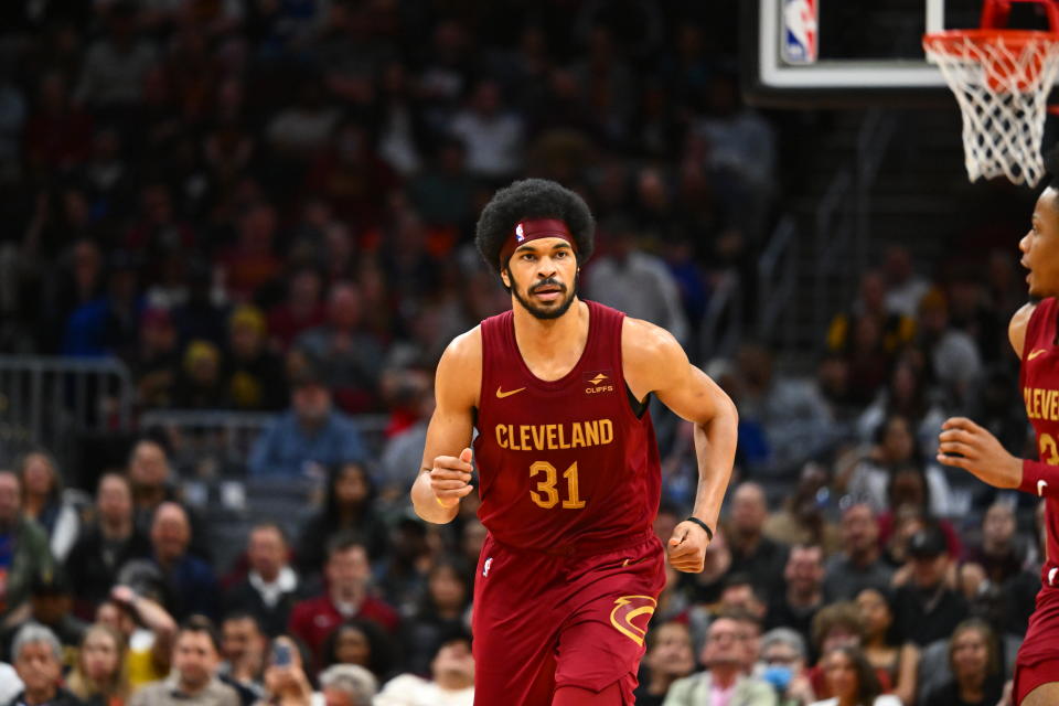 CLEVELAND, OHIO - MARCH 25: Jarrett Allen #31 of the Cleveland Cavaliers runs down court during the second half against the Charlotte Hornets at Rocket Mortgage Fieldhouse on March 25, 2024 in Cleveland, Ohio. The Cavaliers defeated the Hornets 115-92. NOTE TO USER: User expressly acknowledges and agrees that, by downloading and or using this photograph, User is consenting to the terms and conditions of the Getty Images License Agreement. (Photo by Jason Miller/Getty Images)