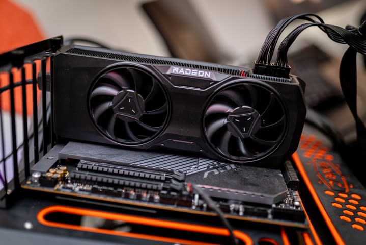 AMD's RX 7700 XT in a test bench.