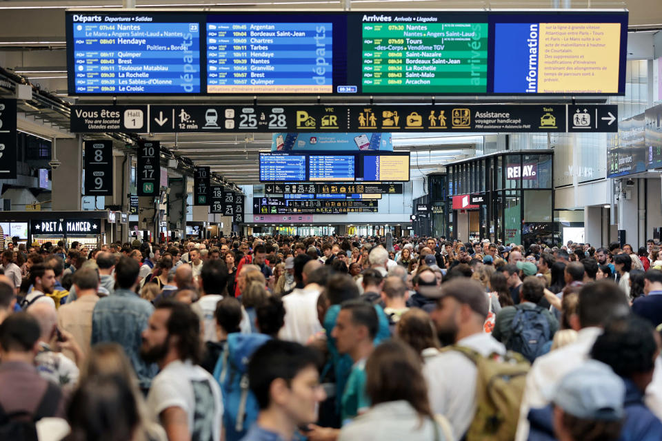 According to SNCF a massive attack on a large scale hit the TGV network and many routes will have to be cancelled. SNCF urged passengers to postpone their trips and stay away from train stations. (Thibaud Moritz / AFP via Getty Images)