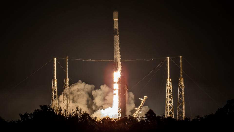  A SpaceX Falcon 9 rocket launches 23 Starlink satellites from Florida on July 28, 2024. 