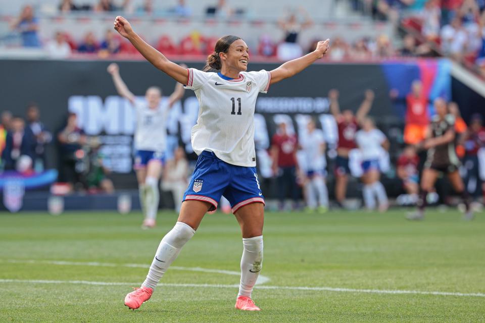 Sophia Smith celebrates her goal against Mexico.