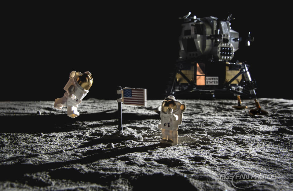 Lampert's photo of the Apollo moon landing, using Lego's Apollo 11 Lunar Lander set (