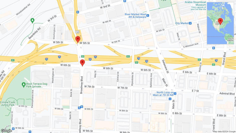 A detailed map that shows the affected road due to 'US-169 North: bridge closed from West Sixth Street to West Fifth Street / Broadway Boulevard North' on August 22nd at 11:10 p.m.