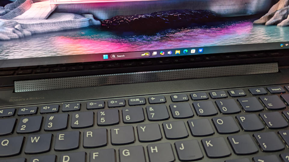 Lenovo Yoga 9i Gen 9