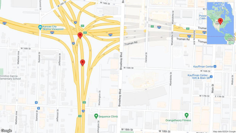 A detailed map that shows the affected road due to 'Reports of a crash on northbound I-35' on August 25th at 9:07 p.m.