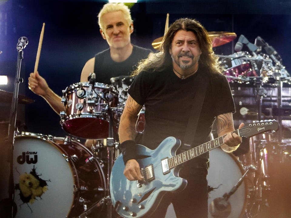 Dave Grohl, lead singer, and Josh Freese, drummer, of Foo Fighters