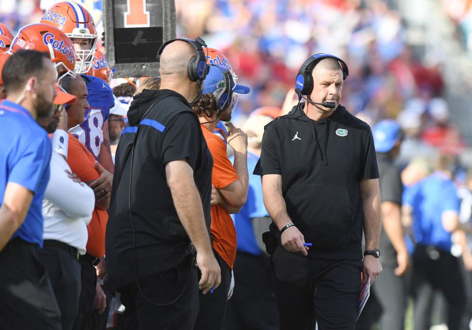 Florida's Billy Napier is on the hot seat and dealing with a brutal schedule this season. (Jeffrey Vest/Icon Sportswire via Getty Images)