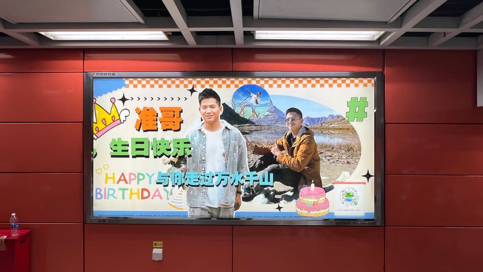 Li Linyu's husband got a surprise birthday greeting on the Guangzhou metro. - Courtesy Li Linyu