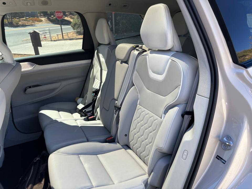 2025 Volvo EX90 second-row seat