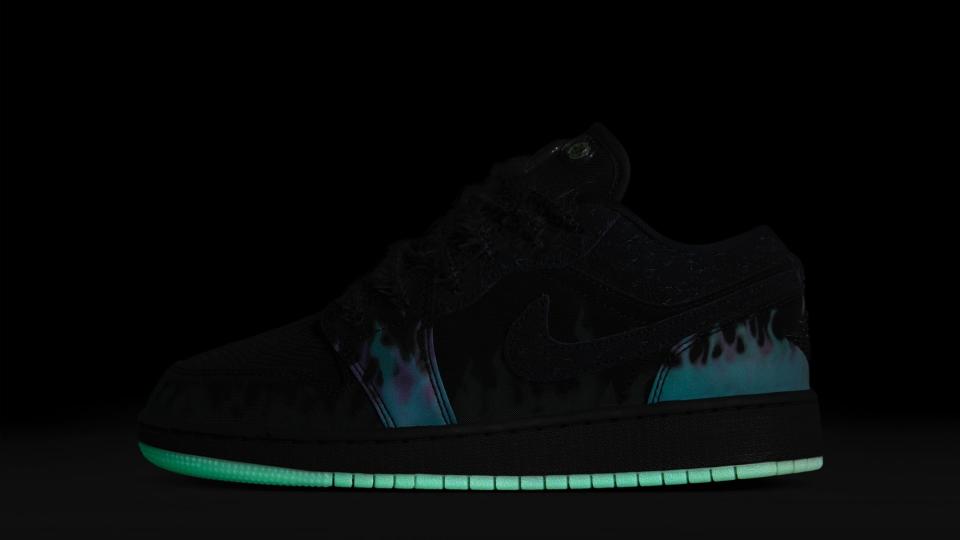 Air Jordan 1 Low ‘Halloween’ (glow). Credit: Nike