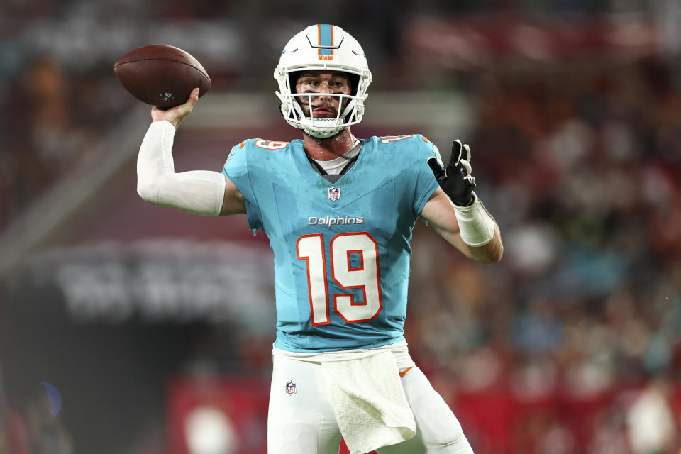 TAMPA, FL - AUGUST 23: Skylar Thompson #19 of the Miami Dolphins throws a pass during an NFL preseason football game against the Tampa Bay Buccaneers at Raymond James Stadium on August 23, 2024 in Tampa, FL. (Photo by Kevin Sabitus/Getty Images)