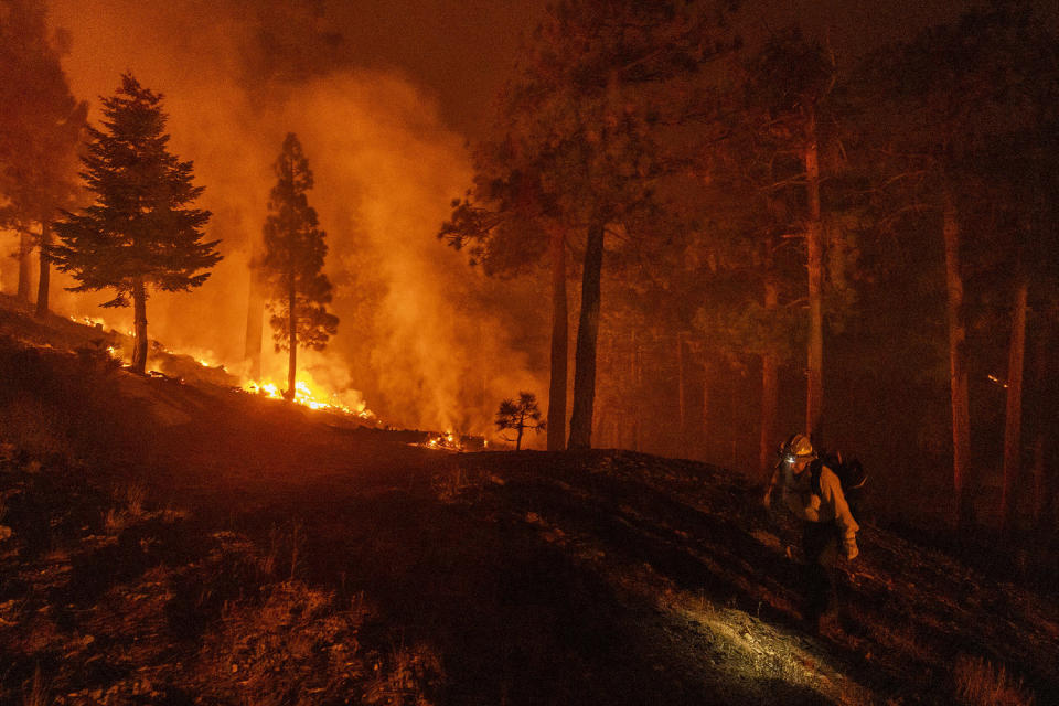 Image: bridge fire California nighttime night smoke (Etienne Laurent / AFP - Getty Images)