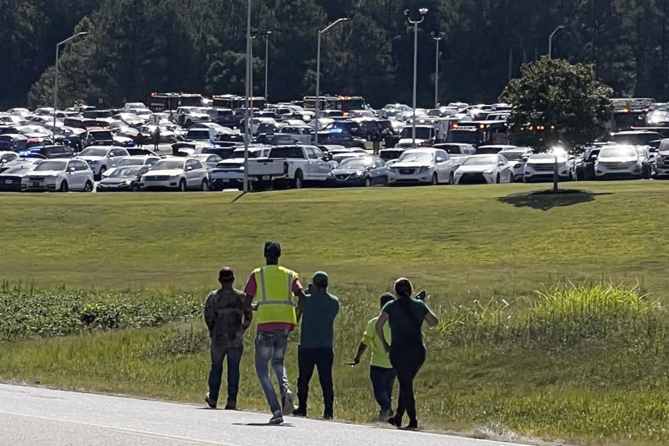 Students are evacuated at Apalachee High School in Georgia. (Erin Clark / AP)