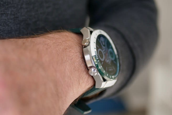 A person wearing the Huawei Watch Ultimate.