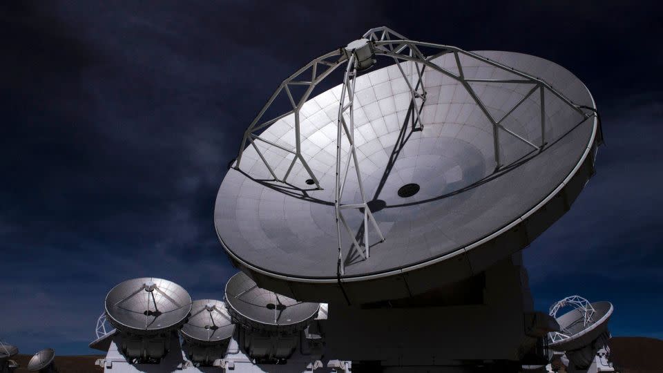 The Atacama Large Millimeter/submillimeter Array (ALMA) project in northern Chile - Alberto Pena/AFP/Getty Images