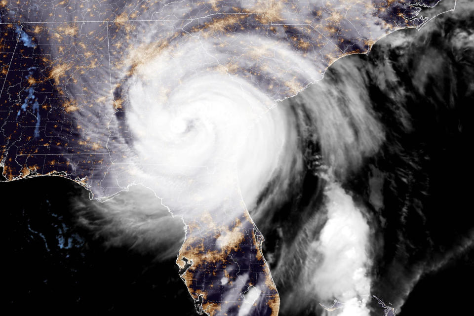 Hurricane Helene makes landfall in northern Florida (NOAA)