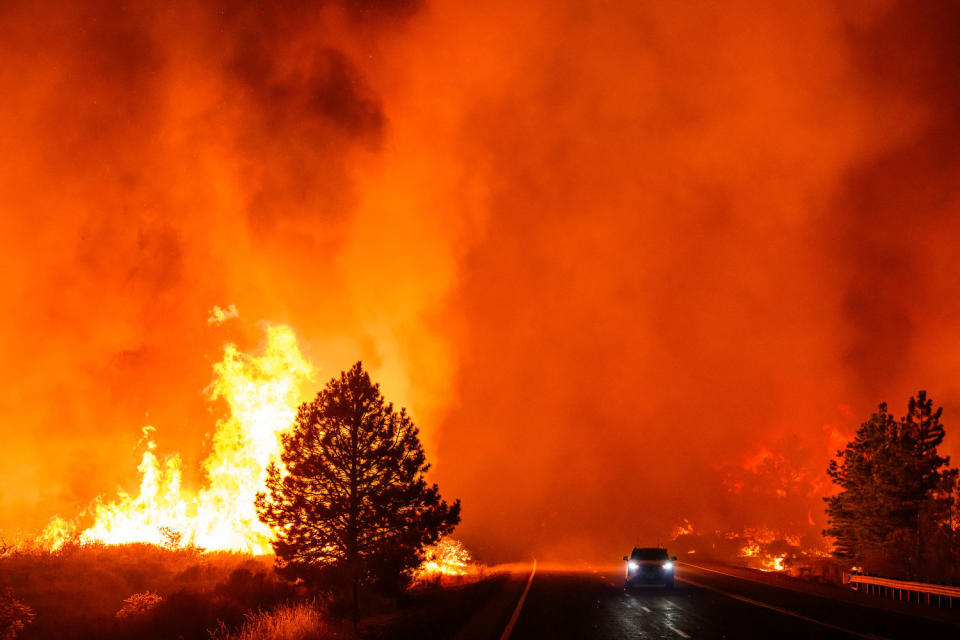 Park fire (Josh Edelson / AFP via Getty Images file)