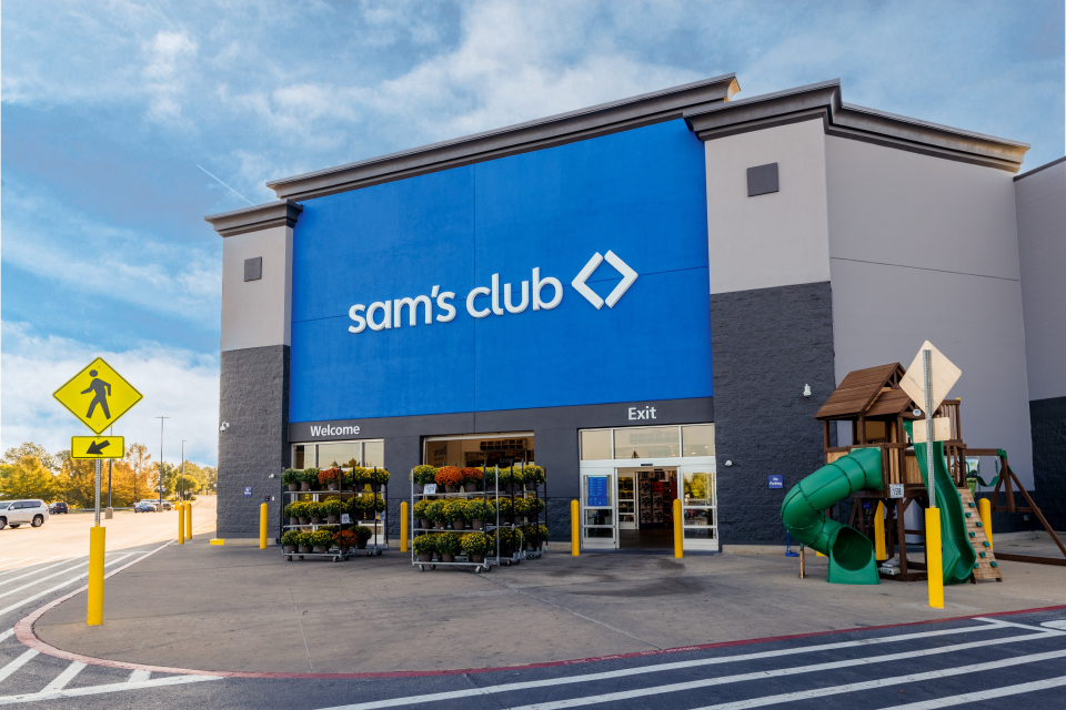 Sam's Club store