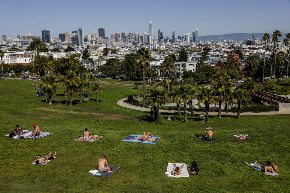 October Heat Wave In San Francisco Nears 100 Degrees (Brontë Wittpenn / San Francisco Chronicle via Getty Images)