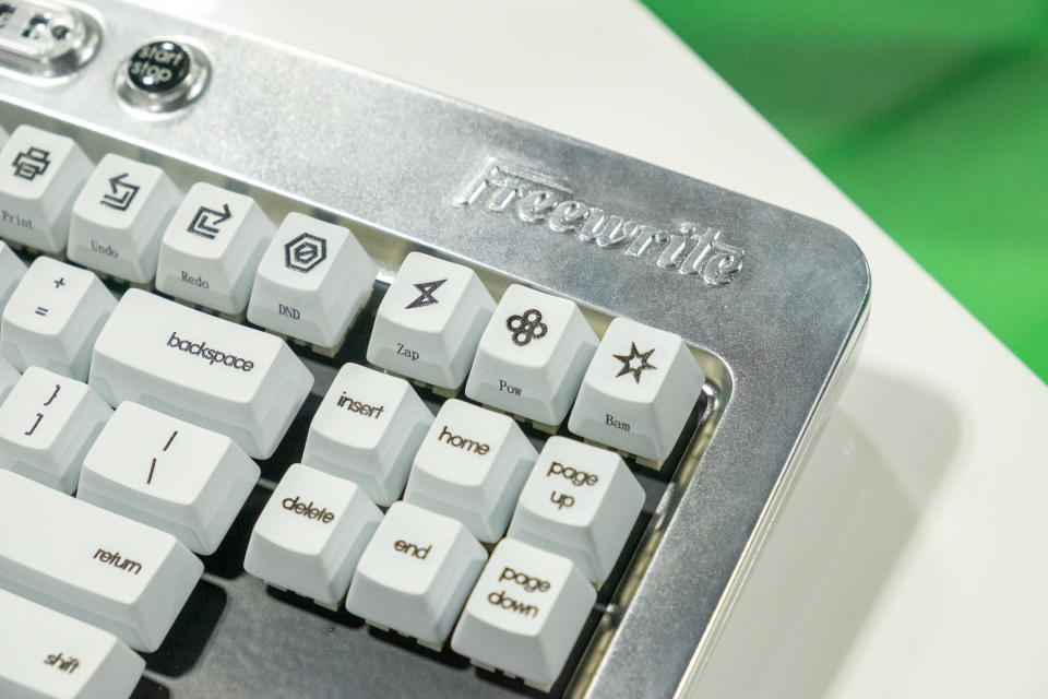 Freewrite Wordrunner mechanical keyboard