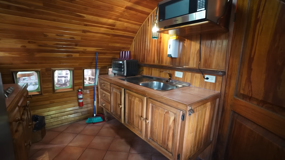 kitchen inside a Costa Rica hotel