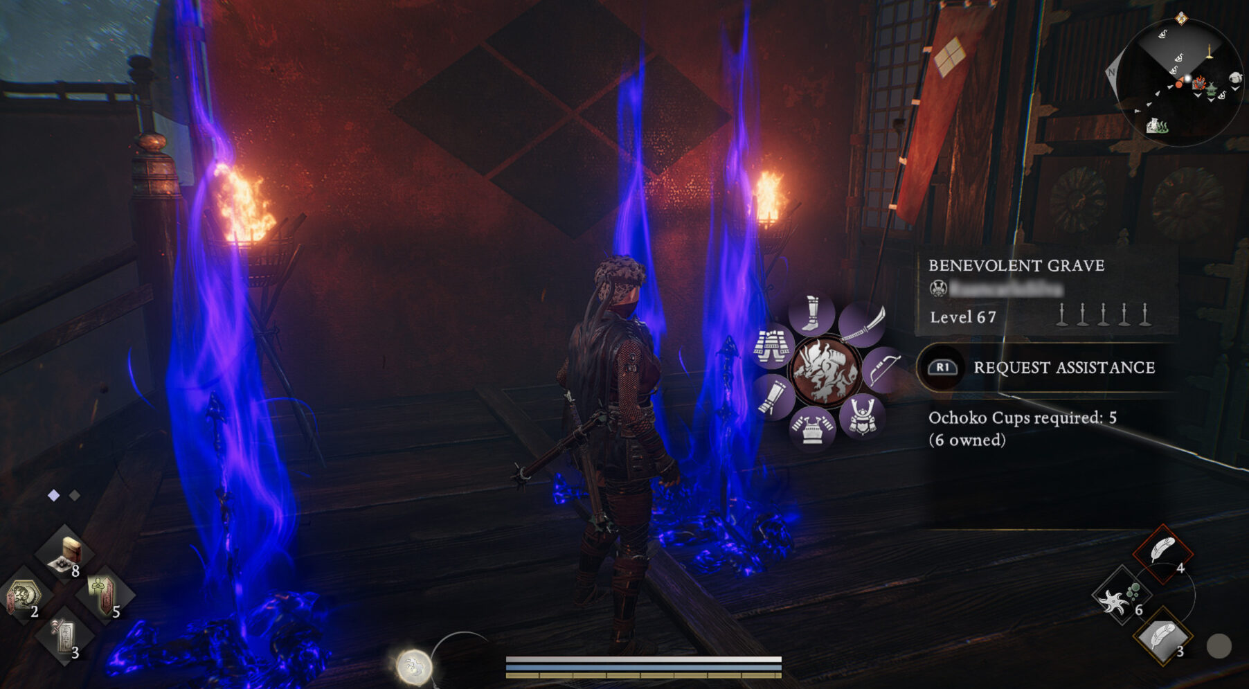 《仁王 3》评论中，一位战士在地狱般的红色熔炉领域遇到了奇怪的物体