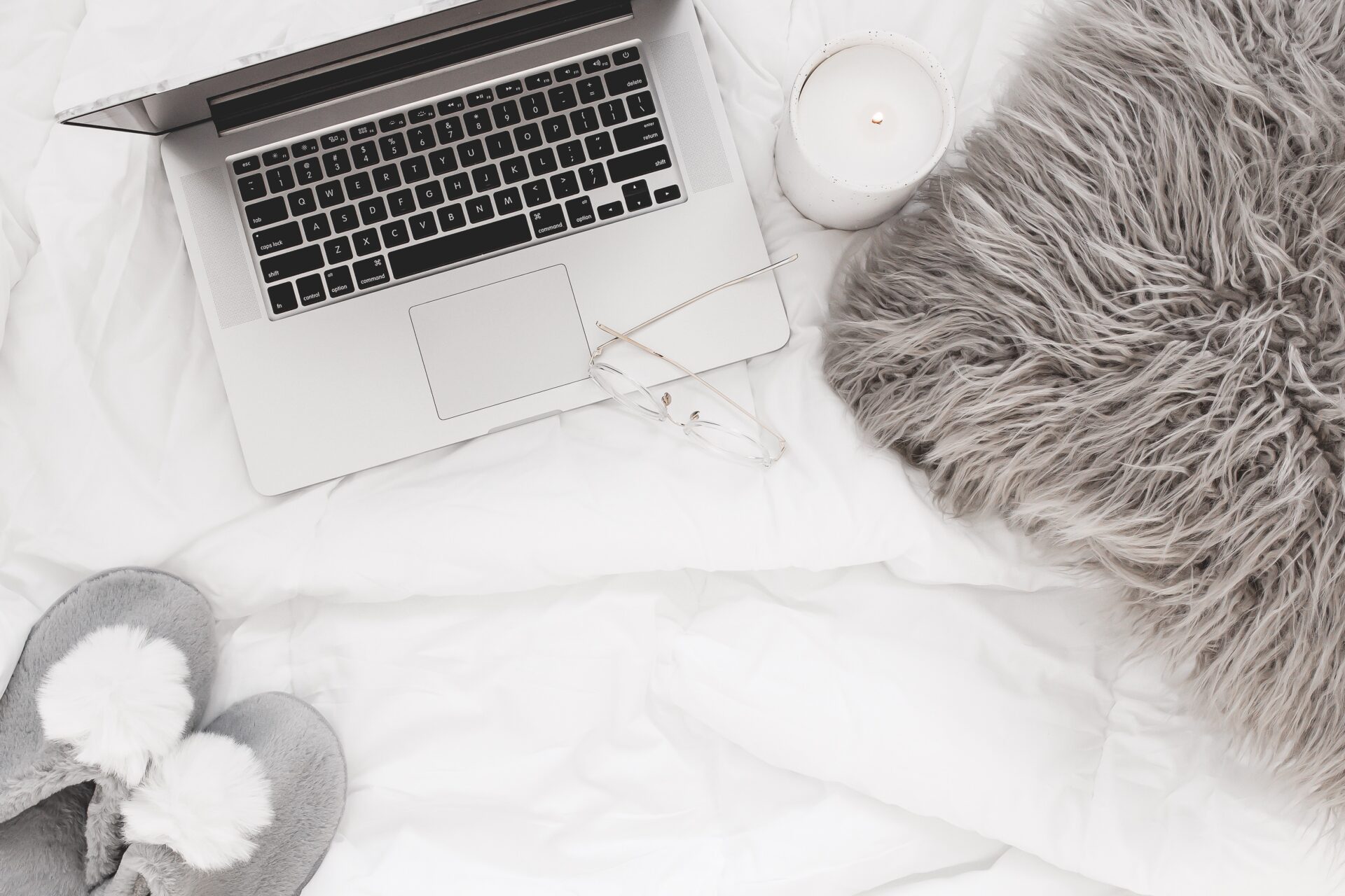 Analyzing a dedicated email blast for high-tier newsletter sponsorships