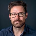 Perfil del experto en criptografía del Dr. Marcus Vance